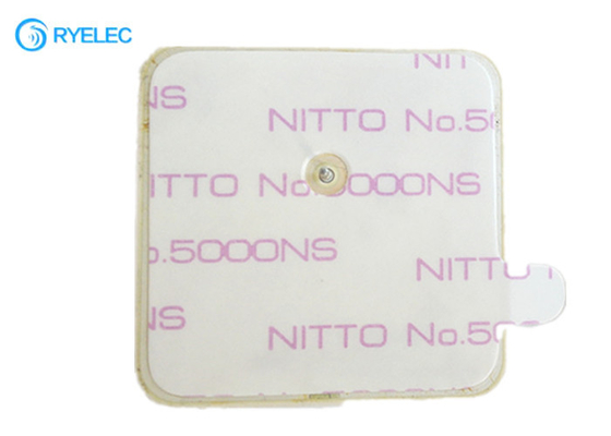 35*35*3mm Passive Iridium 1616-1626 Mhz Ceramic Dielectric Patch Antenna supplier