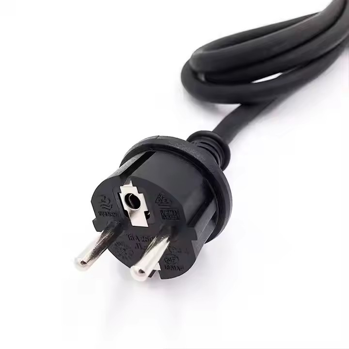 European Waterproof Plug Socket Connector Power Cord Customized OEM Color 10A/16A 250V AC