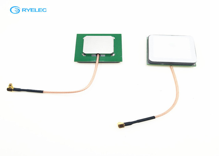 Embedded Mount White Ceramic Patch Antenna MMCX Male Right Angle Connector / 8cm Cable supplier